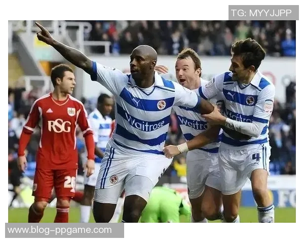 清华大学足球队展现青春活力与团队精神的精彩赛事回顾与未来展望