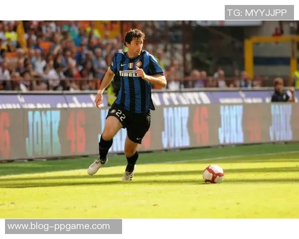 迭戈米利托的足球传奇与辉煌成就回顾 迭戈米利托的足球传奇与辉煌成就回顾